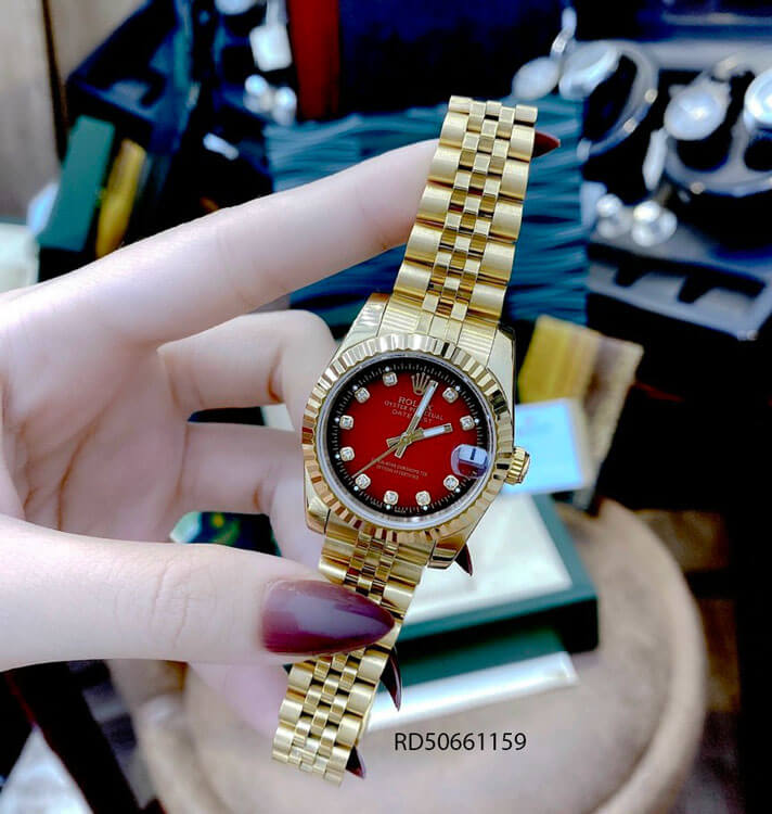 Đồng hồ Rolex máy Nhật giá bao nhiêu? Có nên mua không?