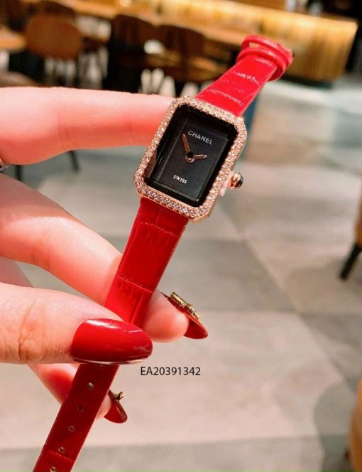 Đồng hồ nữ Chanel mặt vuông mini dây da đỏ giá rẻ