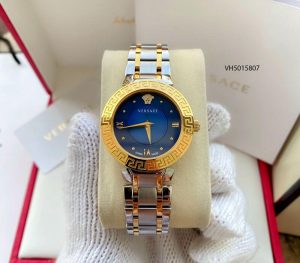 Đồng hồ nữ Versace Blue Daphnis dây kim loại cao cấp