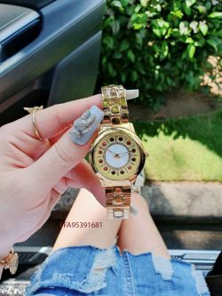 Đồng hồ FENDI nữ đính đá dây kim loại vàng giá rẻ